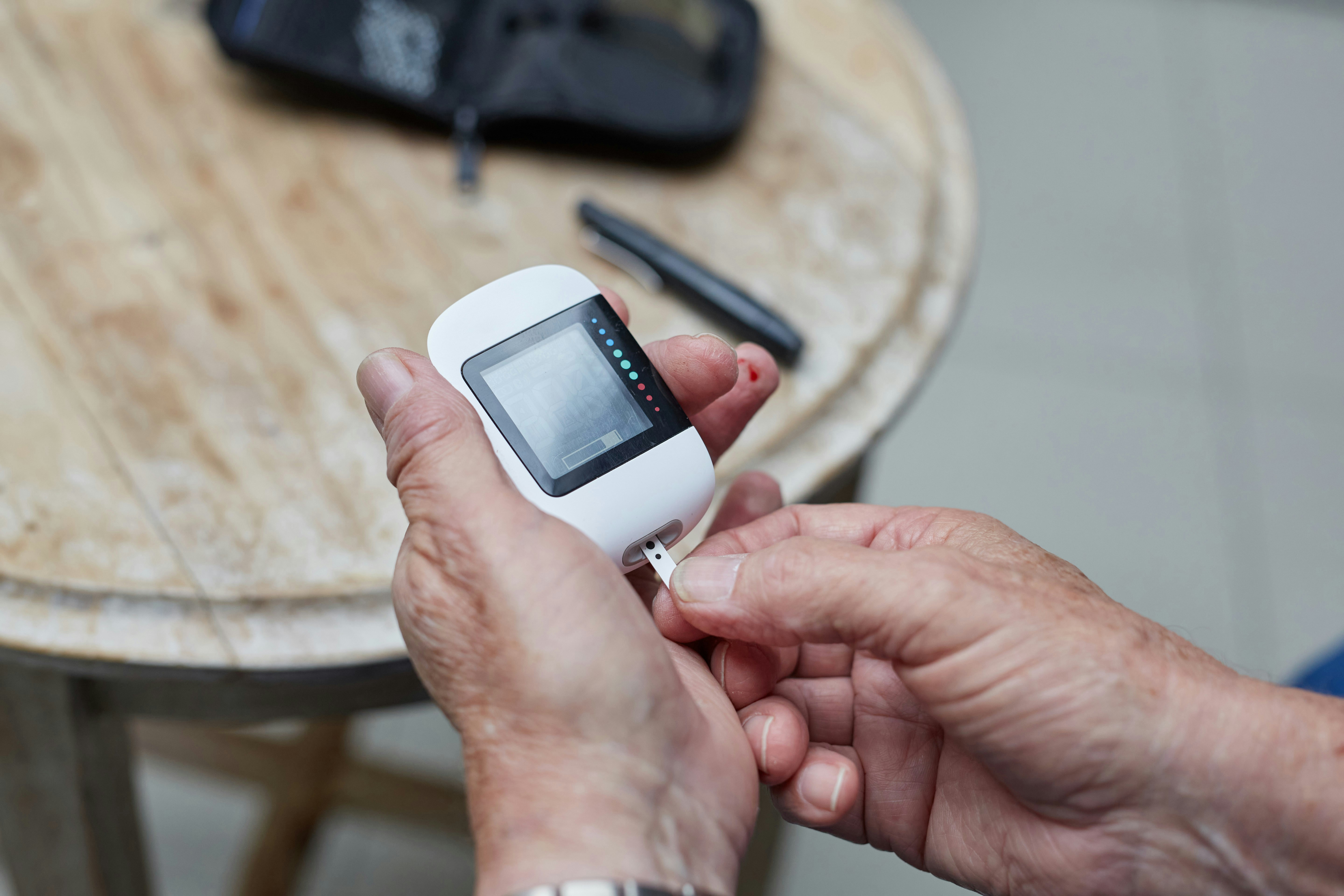 Assessing and Modifying Homes for Clients with Diabetes: A Fall Prevention Guide for Therapists